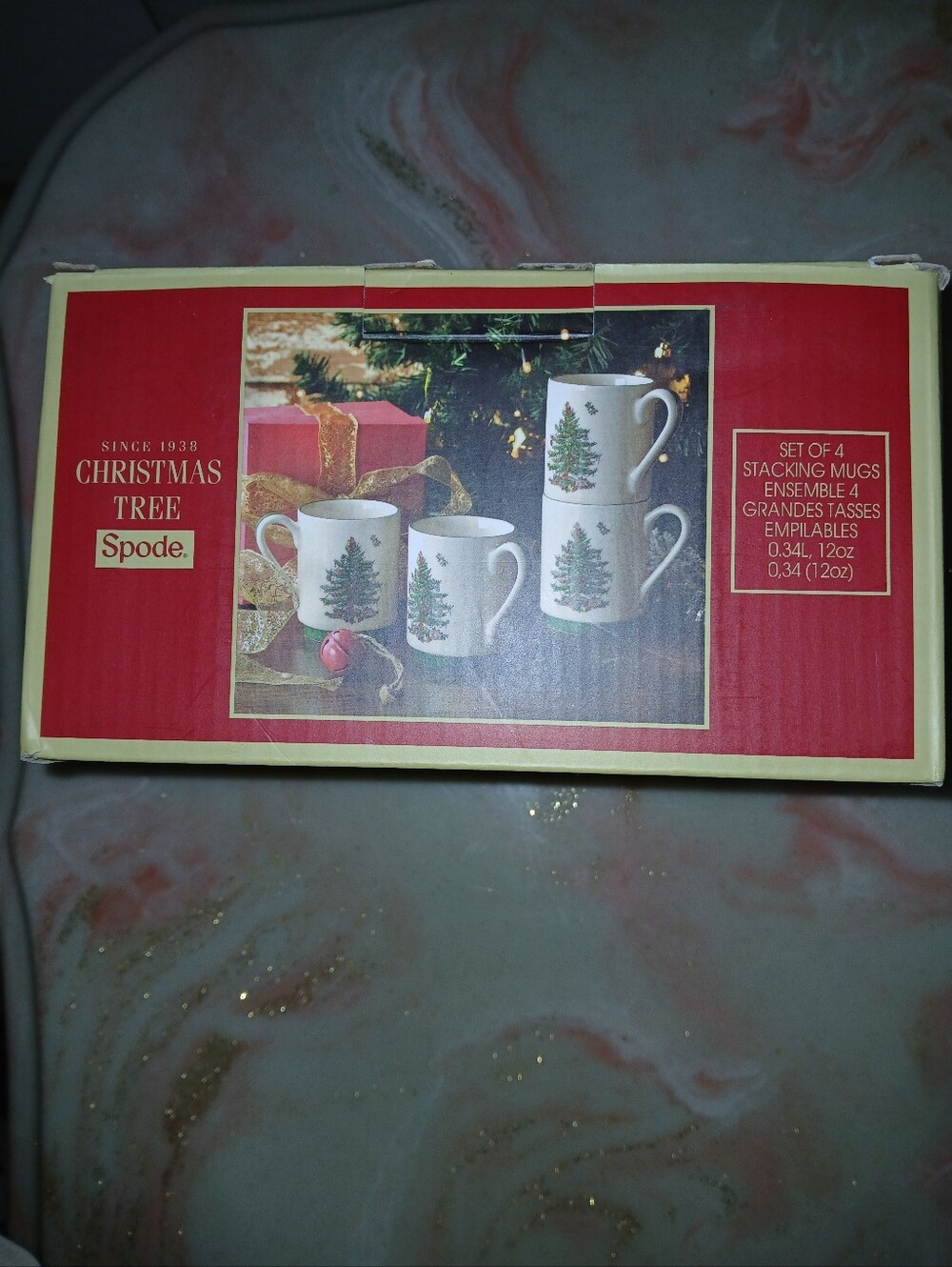 Spode X'mas Tree Seasonal Collection. Set of 4 Stacking Mugs